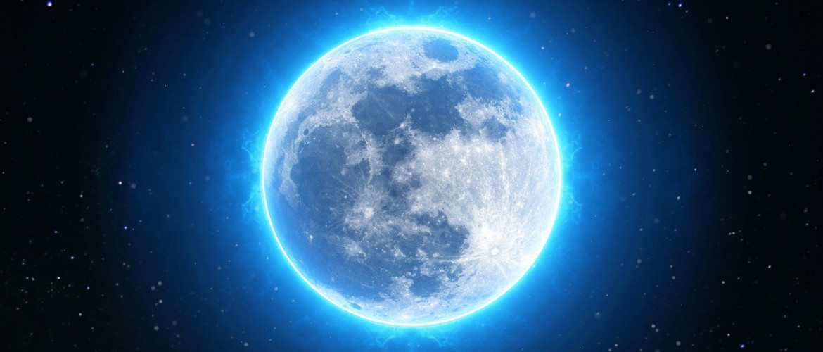 Ma van a Holdunk világnapja