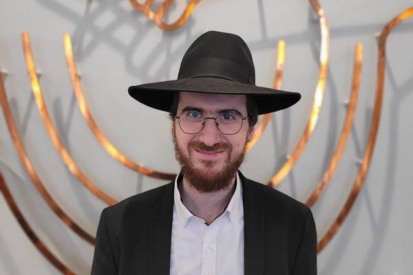 Binjomin rabbi: Mi a baj azzal, hogy Észáv csak enni akart egy jót?