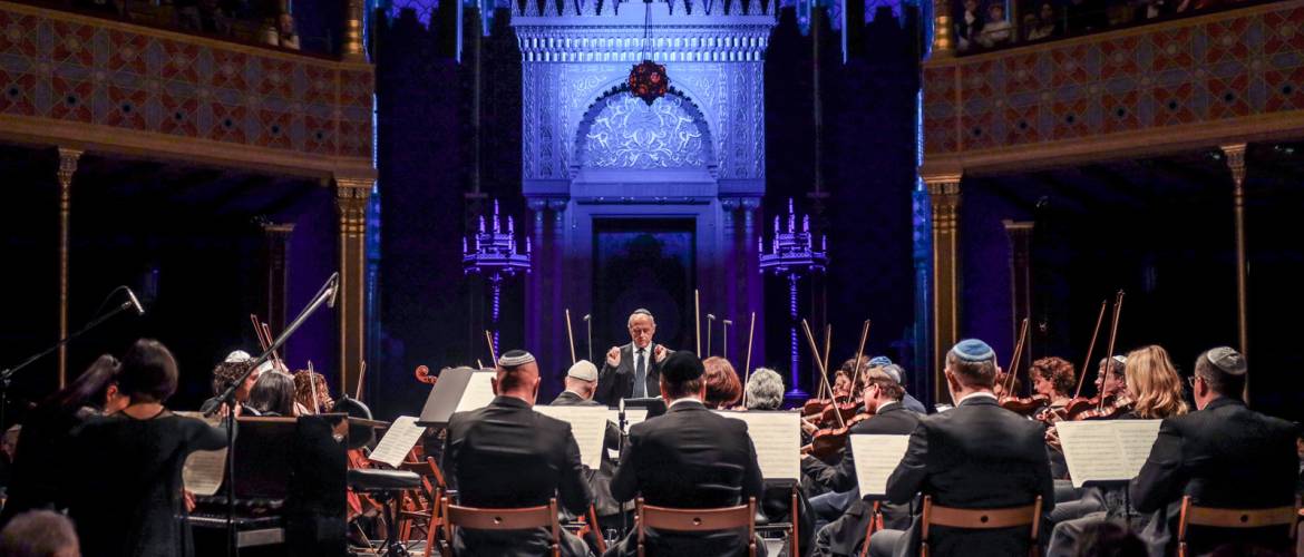 Mozart, irodalom, keleti dallamok – OMIKE-est decemberben a Rumbach zsinagógában