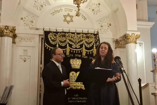 Zenés vasárnap a BZSH Nagy Fuvaros utcai zsinagógájában