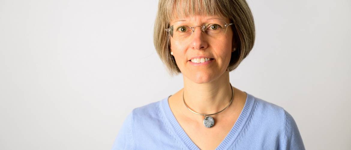 88 történet '44-ből: túlélők és embermentők visszaemlékezései egy kötetben