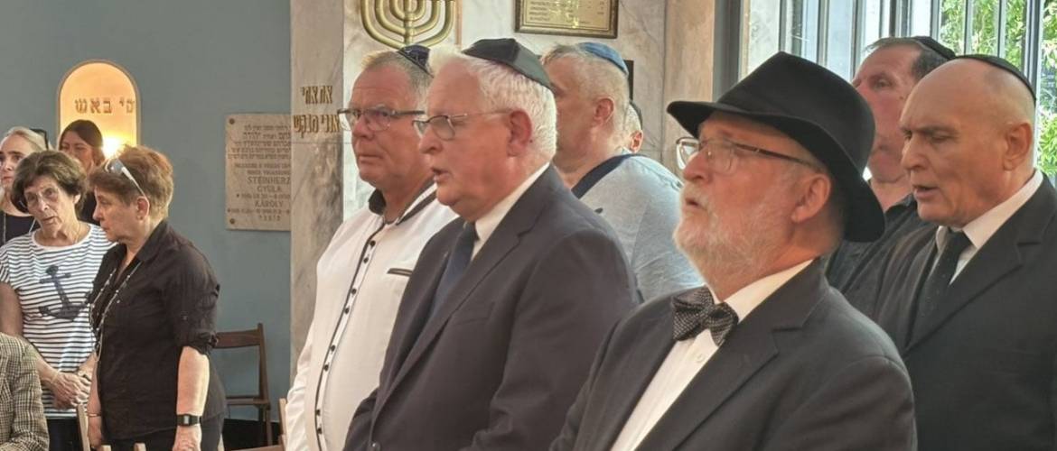 „Az emlékezet nem halványulhat” – Kecskemét 1199 mártírjára emlékeztek a Budai úti izraelita temetőben