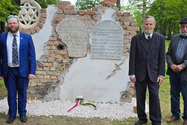 Méltó emléket kaptak az I. világháborúban elesett zsidó honvédek Monoron