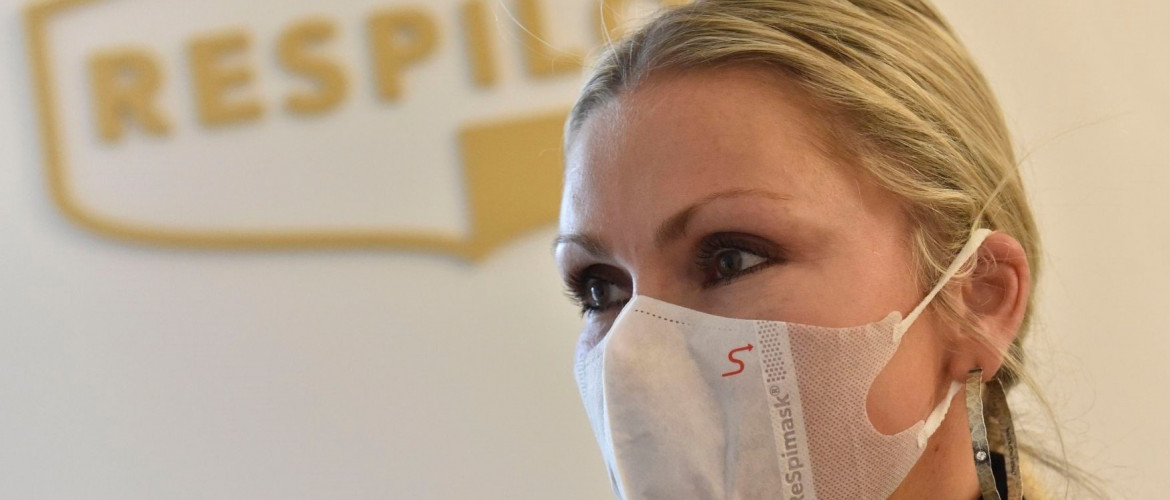 Koronavírus: Izraeli-cseh közös cég vírusok elpusztítására
alkalmas maszkokat gyártanak