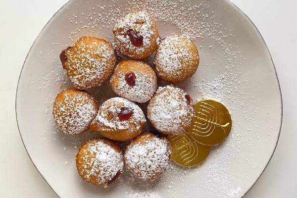 Hanuka 2025: Nyolc este – nyolc íz