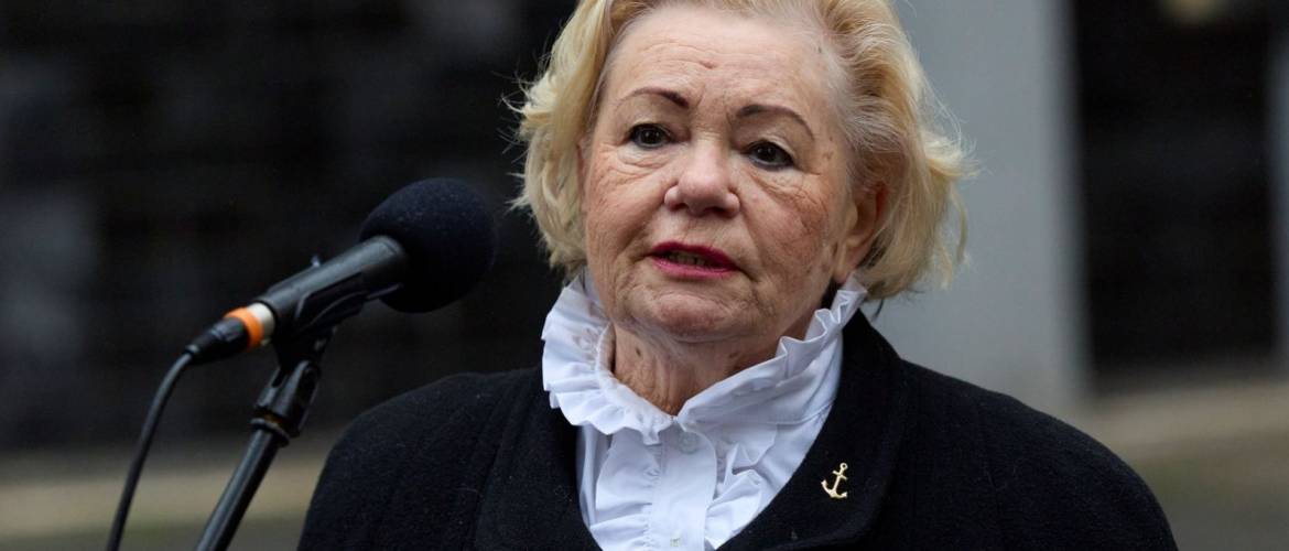 Megemlékezés és holokauszt-emlékmű avatás a Liszt Ferenc téren