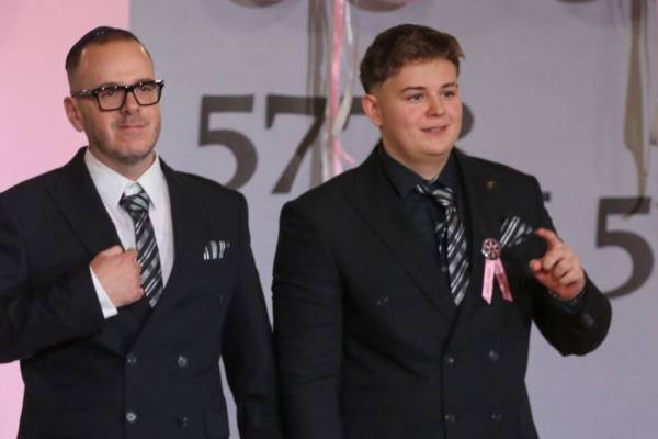 Szalagavató a Scheiber Sándor Gimnáziumban