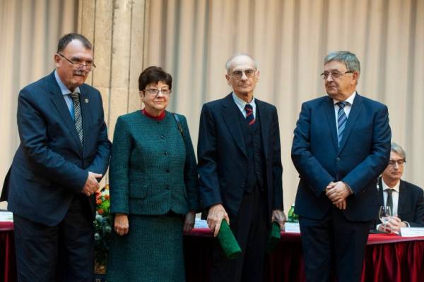 „Zolirabbi" blogja: Miért kapott Etele nevet egy magyar zsidó újszülött 1941-ben?