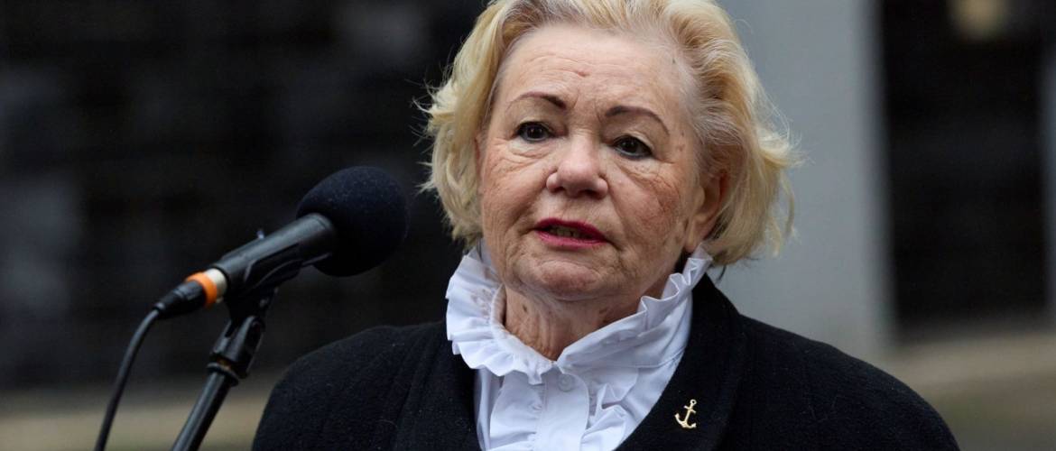 Megemlékezés és holokauszt-emlékmű avatás a Liszt Ferenc téren