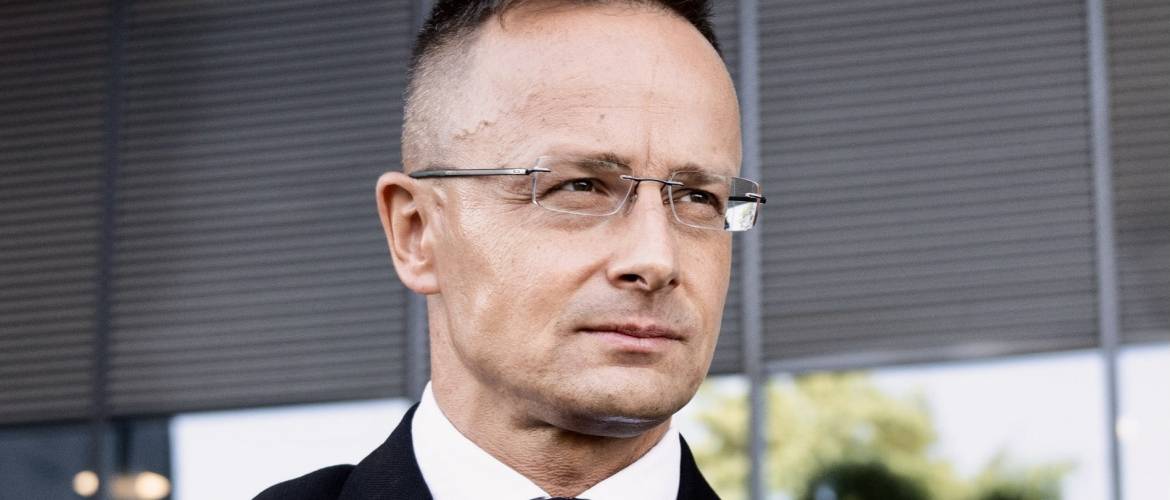 Szijjártó Péter: a tel-avivi magyar követségen folyamatos az ügyelet
