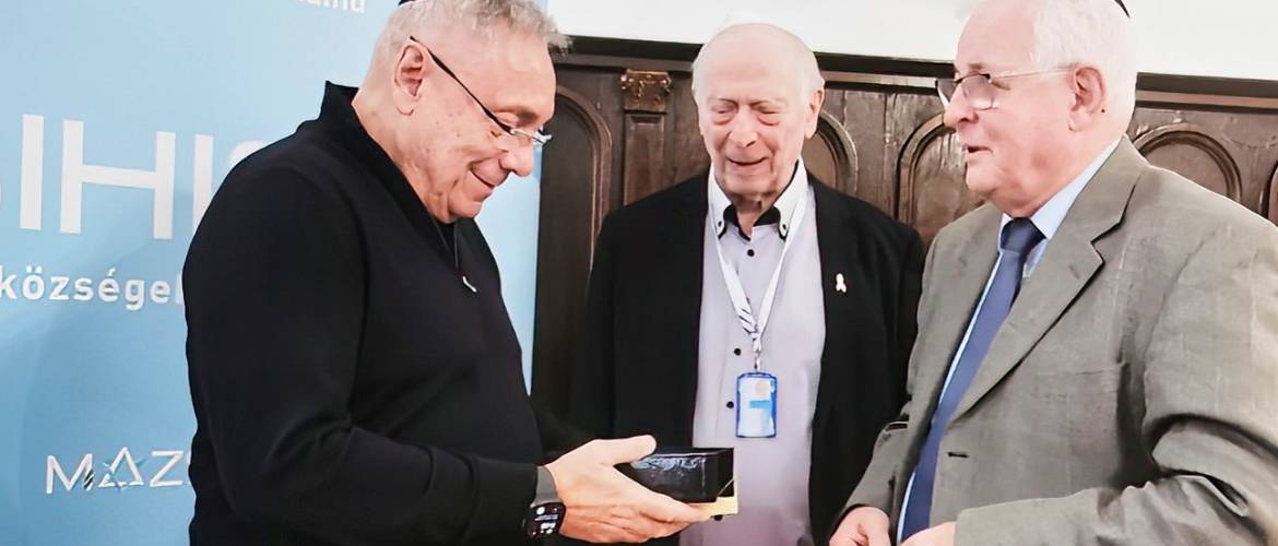 Szűk körű, bensőséges ünnepségen búcsúztatták Gönci Pétert