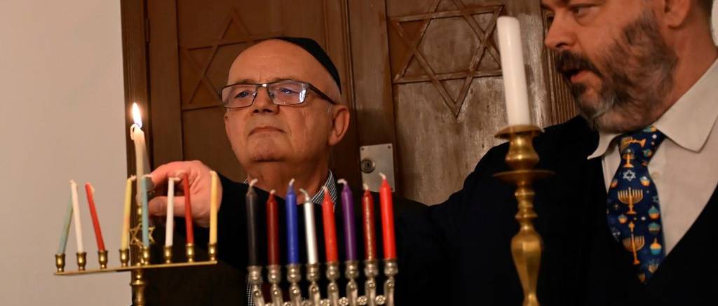 Megújult imaházat avattak hanukakor Mosonmagyaróváron