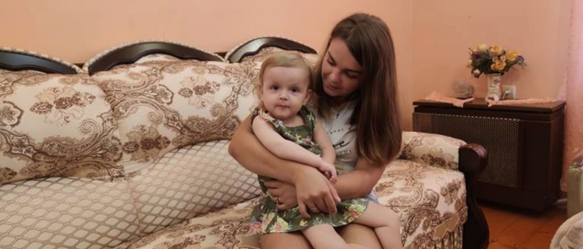 Újabb magyar kisgyerek szenved Zente betegségében: segítsünk együtt Annácskát megmenteni