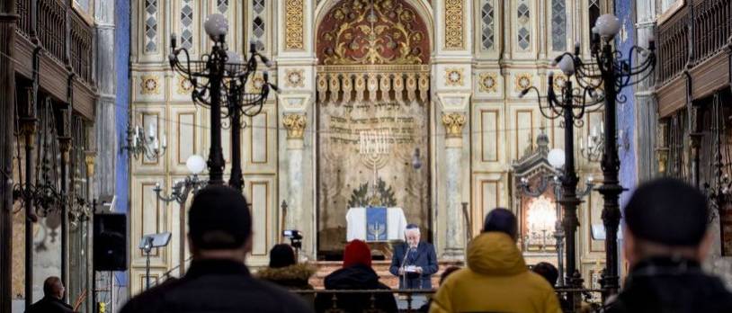 Hanuka fényei a miskolci zsinagógában
