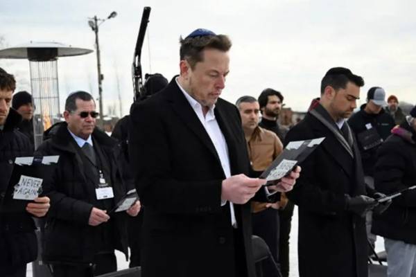 Elon Musk: naivitás volt azt hinni, hogy az antiszemitizmus nem éledhet újjá