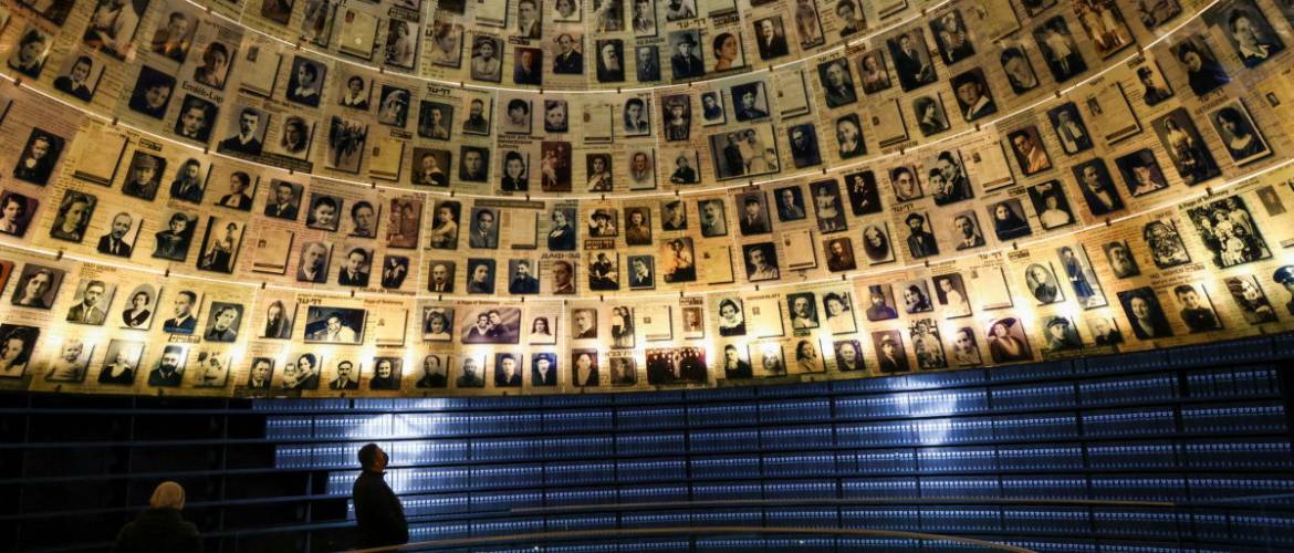 80 évvel a holokauszt után mintegy 245 ezer túlélő él még a világon