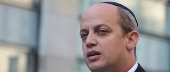 Szívből  gratulálunk Verő Tamás rabbi doktori címéhez