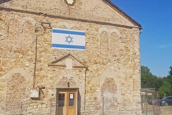 Megemlékezés a sárbogárdi zsinagógában