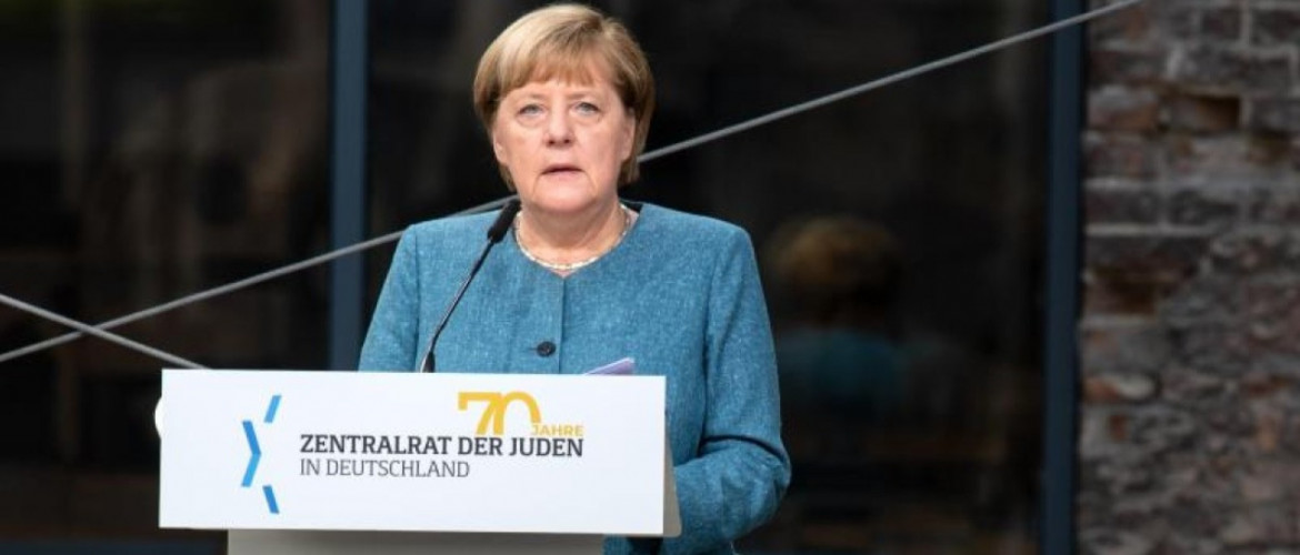 Merkel: virágzik a zsidó élet Németországban, de a gyűlölet is erősödik