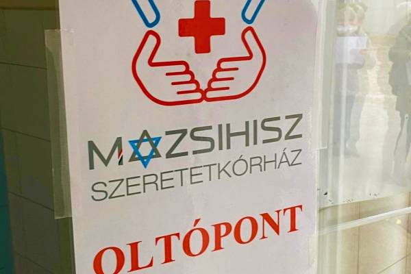 Védőoltás regisztráció nélkül: várja a pácienseket a Mazsihisz Szeretetkórháza is
