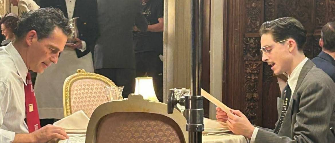 Meghívó premier előtti filmvetítésre: Marty Supreme – Timothée Chalamet és Röhrig Géza a mozivásznon