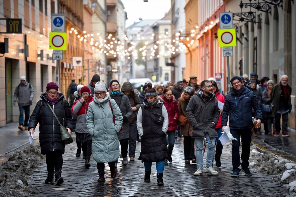 A gyűlölet falai helyett az emberség hidjai | Mazsihisz