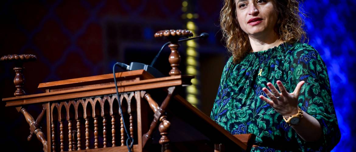 Új Kelet: Itt a „Legújabb Kelet", amely immár bookazine – vegyék, vigyék, szeressék!