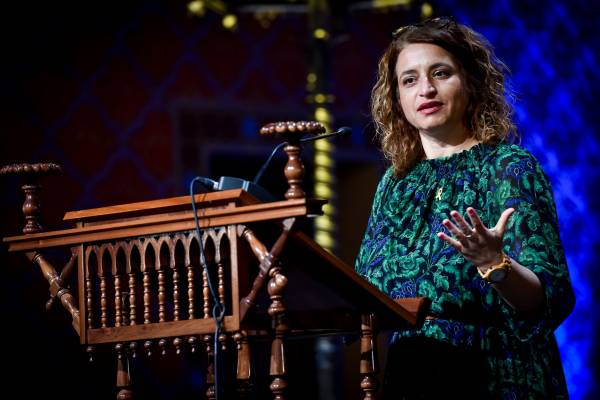 Új Kelet: Itt a „Legújabb Kelet", amely immár bookazine – vegyék, vigyék, szeressék!