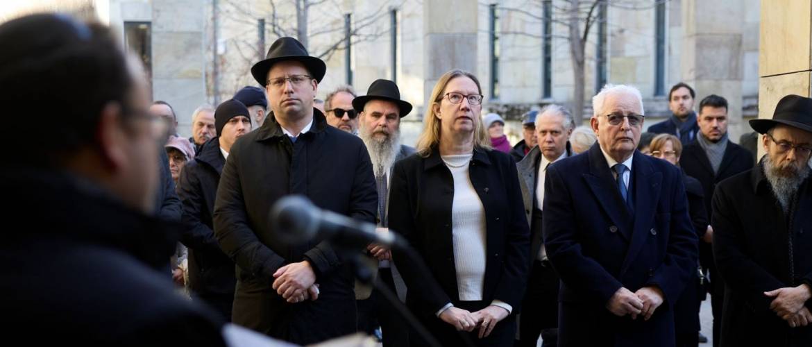 Megemlékezés a Holokauszt Nemzetközi Emléknapján a HDKE-ben