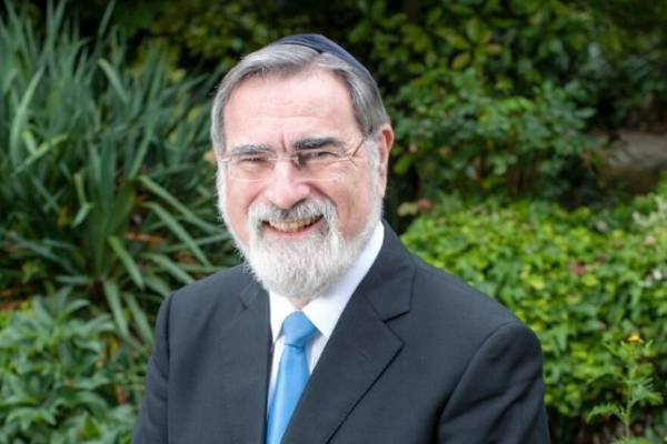 Jonathan Sacks rabbi a szamárrá tett prófétáról