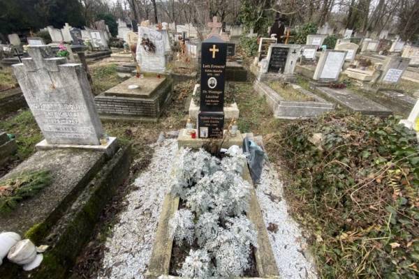 Rendőrségi nyomozás a Farkasréti temető Szálasi-emlékhelye ügyében