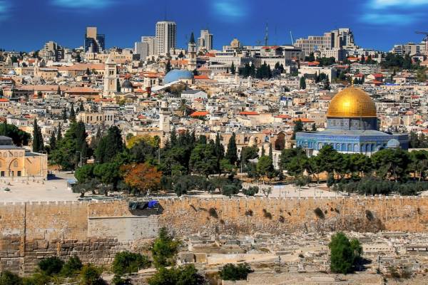 Muszlimoknak álcázott zsidók imádkoznak a jeruzsálemi Templom-hegyen