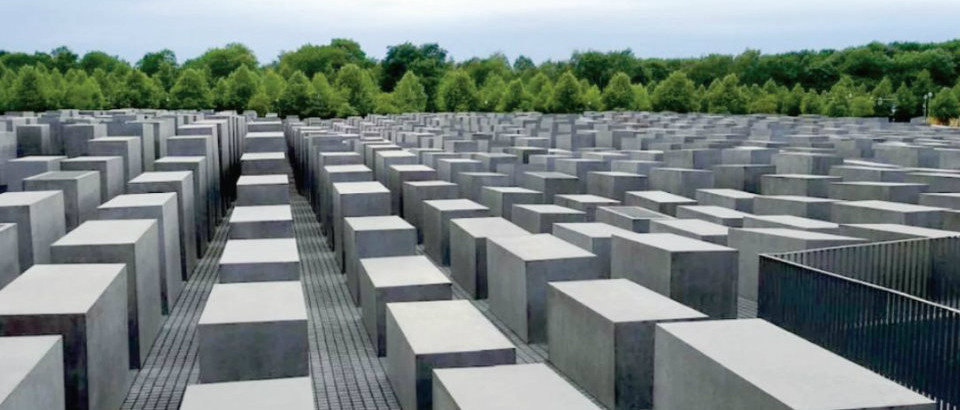 Németország a holokauszttúlélők özvegyeinek és a Világ Igazainak is folyósít járadékot