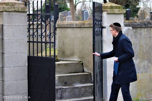 Felavatták a kohanita kaput az ipolysági zsidó temetőben