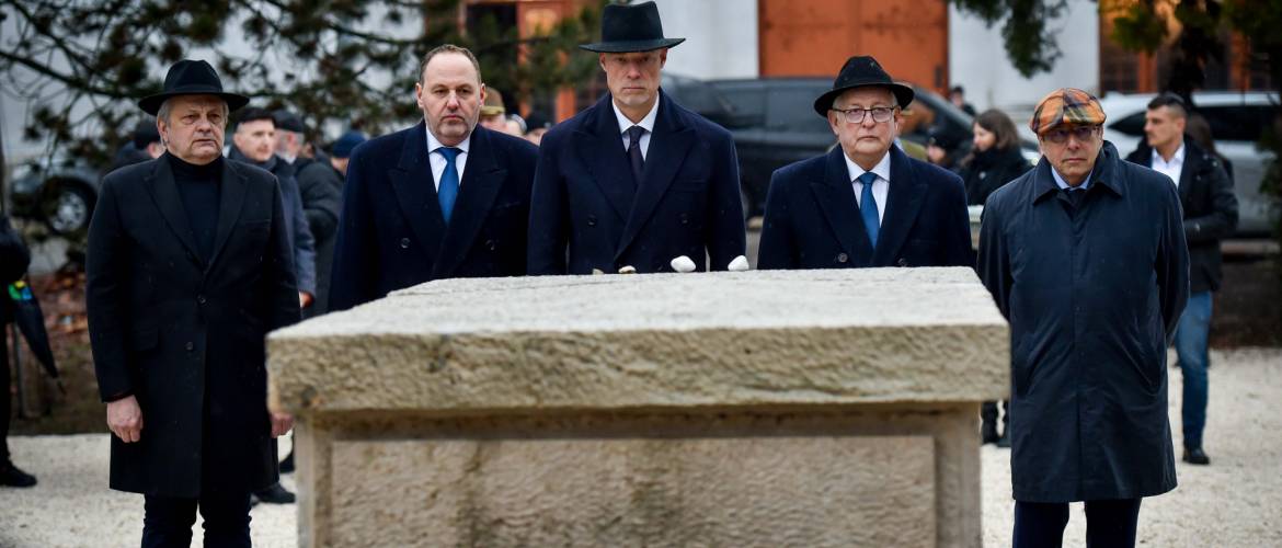 Múltunk őrzői: Megújultak a magyar zsidó hősök emlékművei (videó)