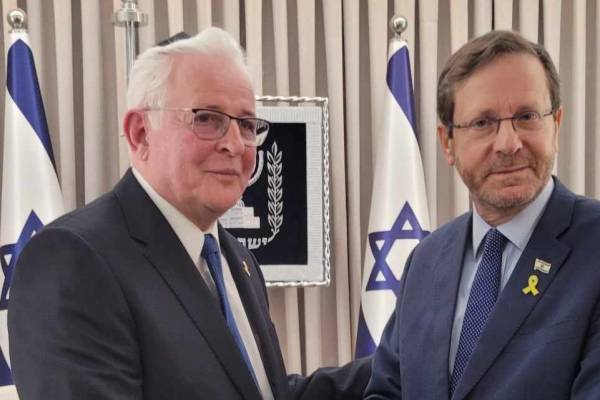 Andor Grósz, president of Mazsihisz, conveyed the solidarity of Hungarian Jews during his meetings in Israel