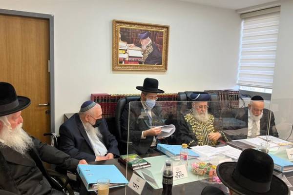 Izrael: Vallási vezetők elutasították a kasrut és a betérés reformját