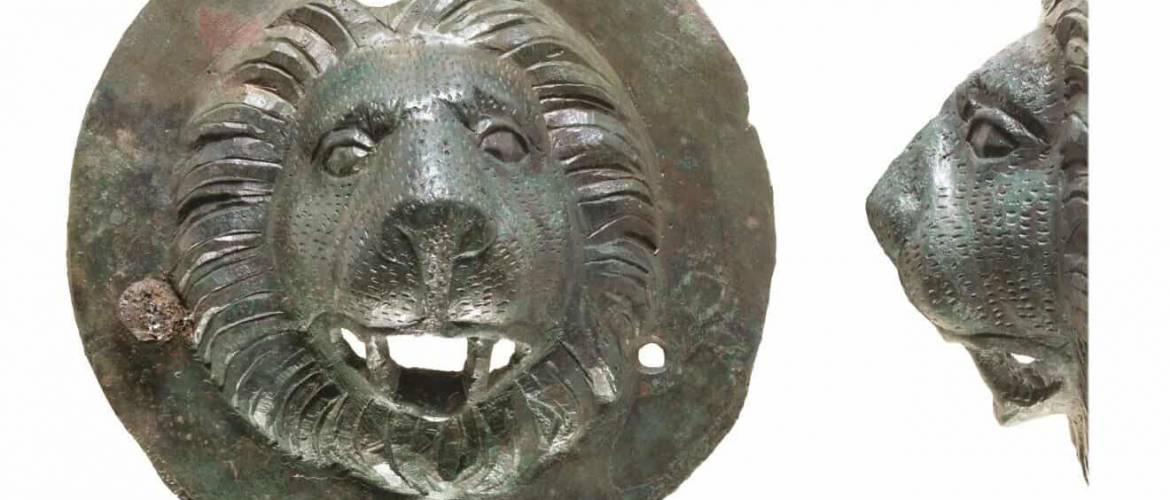 Római kori oroszlánfejes bronzkorongokat találtak Izraelben