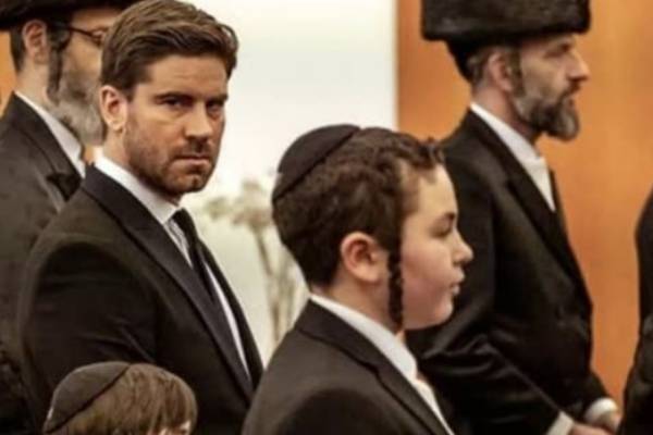Nyers gyémántok – drágakövek, ortodox zsidók, alvilág a Netflix új sorozatában