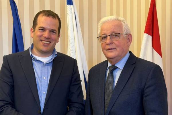 Izraeli kormányzati delegáció a Mazsihisznél – középpontban a fiatal generáció támogatása