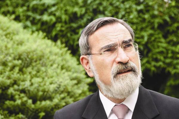 Jonathan Sacks a pusztai Szentély szimbólumáról