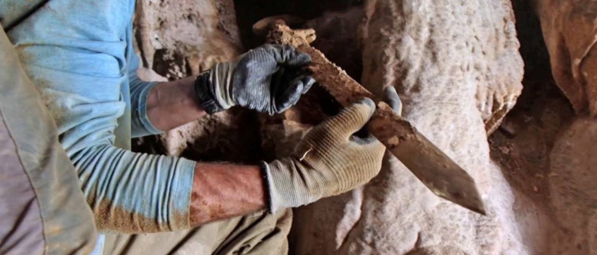 Római kori kardokat találtak régészek Izraelben