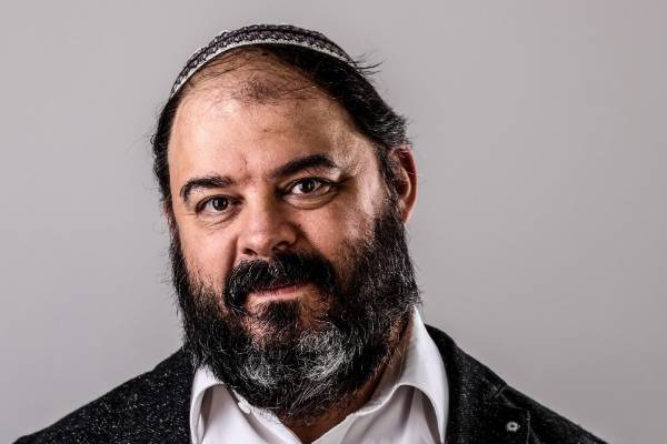 Radnóti főrabbi: „És szól az Örökkévaló: Kukucs”, azaz bújócskázik-e Ő?