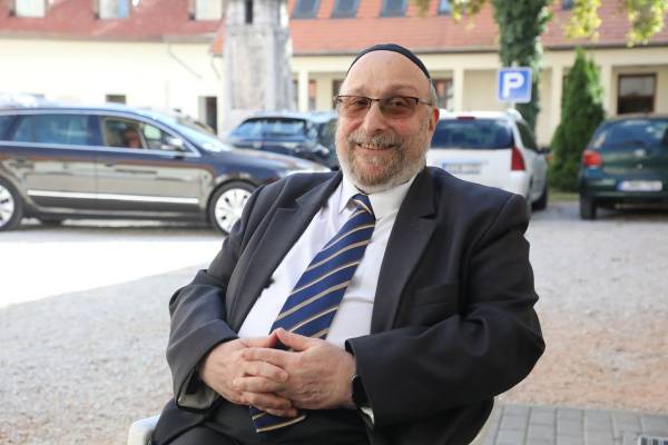 Dr. Frölich Róbert: Örömteli látni a Miskolci Zsidó Hitközség aktivitását
