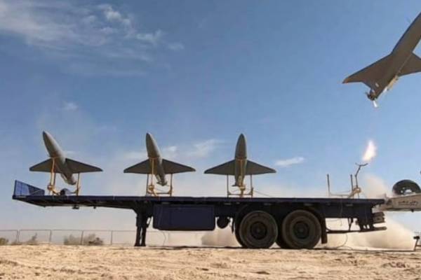Irán több tucat drónt indított Izrael ellen