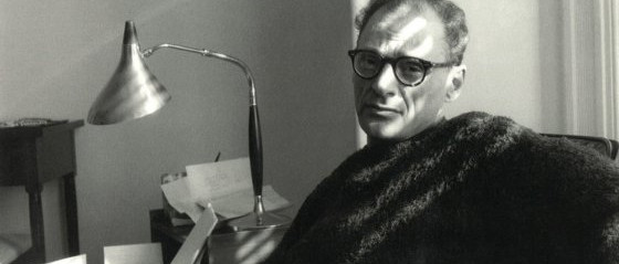 Arthur Miller, aki a zsidó magányt a század legnagyobb drámáiba rejtette