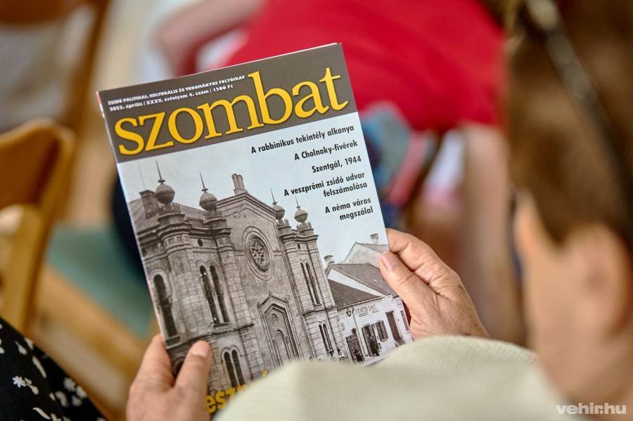 Bemutatták a Szombat folyóirat veszprémi, tematikus számát | Mazsihisz