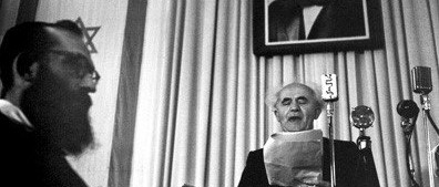 Mai születésnapos: Robert Capa, egy magyar zsidó, aki megváltoztatta a világot