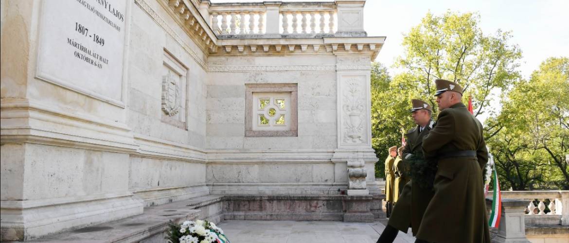 A Batthyány-mauzóleumnál ma a Mazsihisz elnöke képviselte a zsidóságot