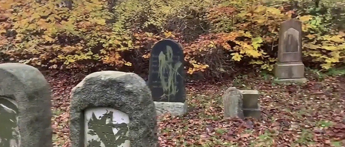 Meggyaláztak egy zsidó temetőt Dániában